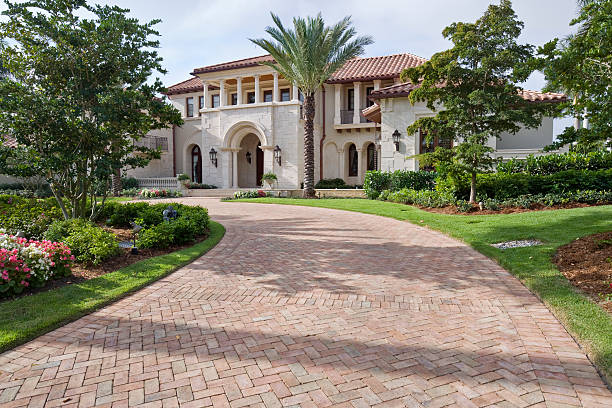 Best Local Driveway Pavers  in Mission Hills, CA